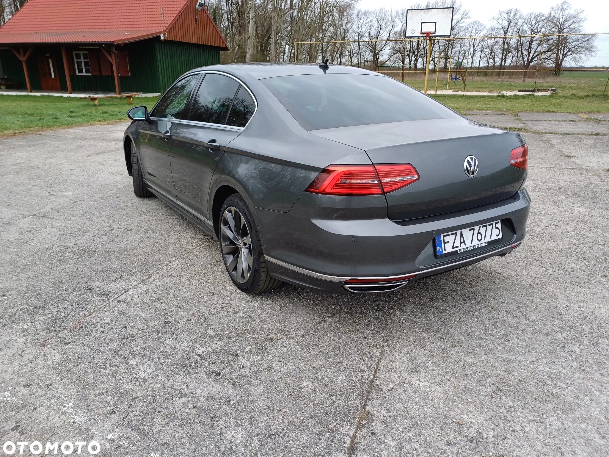 Volkswagen Passat 2.0 TDI BMT Highline DSG - 16