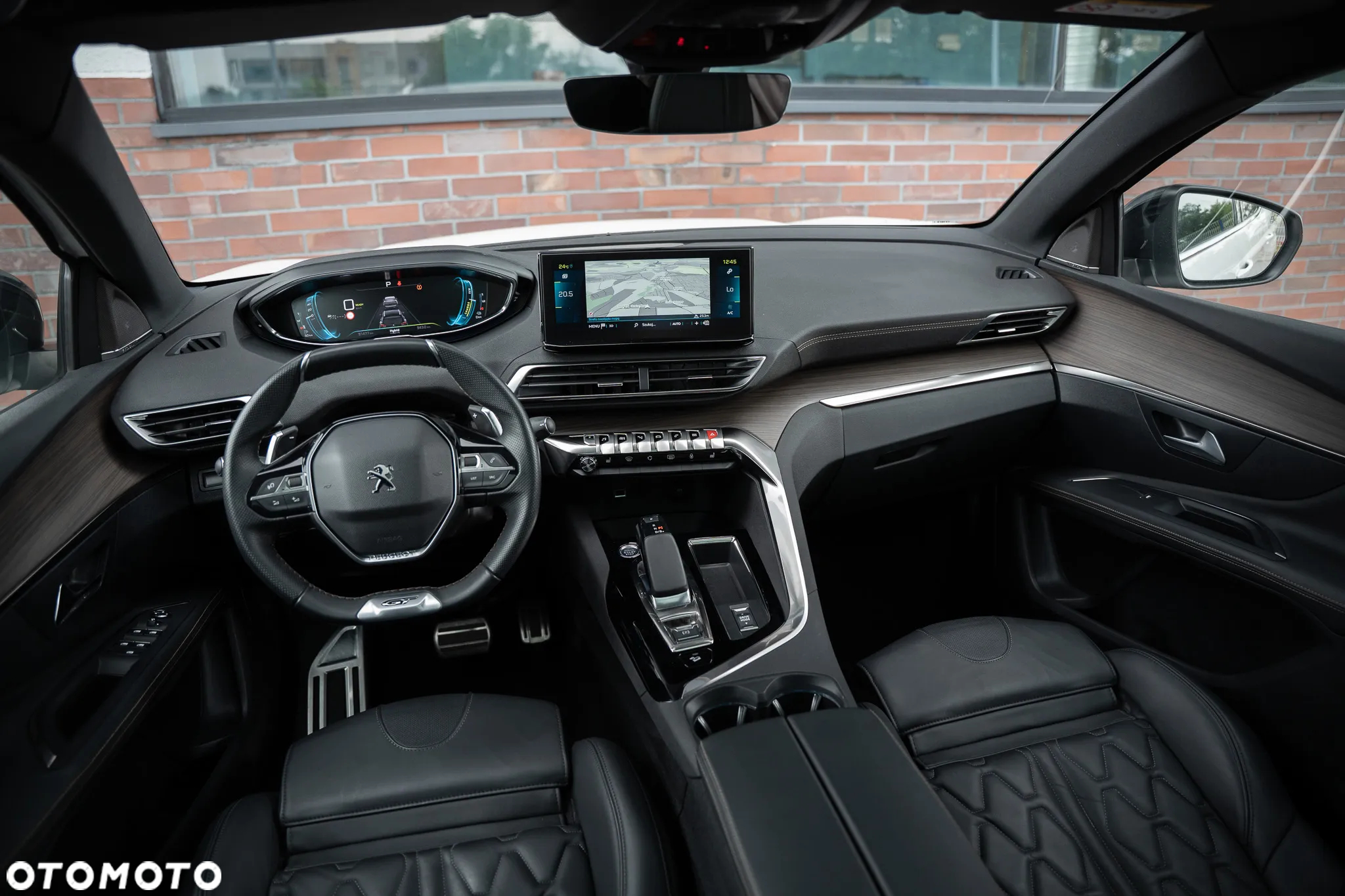 Peugeot 3008 Hybrid4 300 e-EAT8 GT - 25