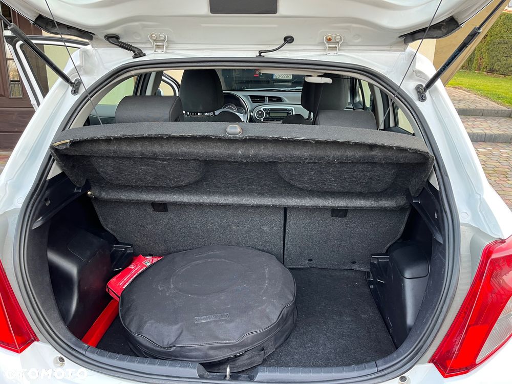 Toyota Yaris 1.0 Sol - 15