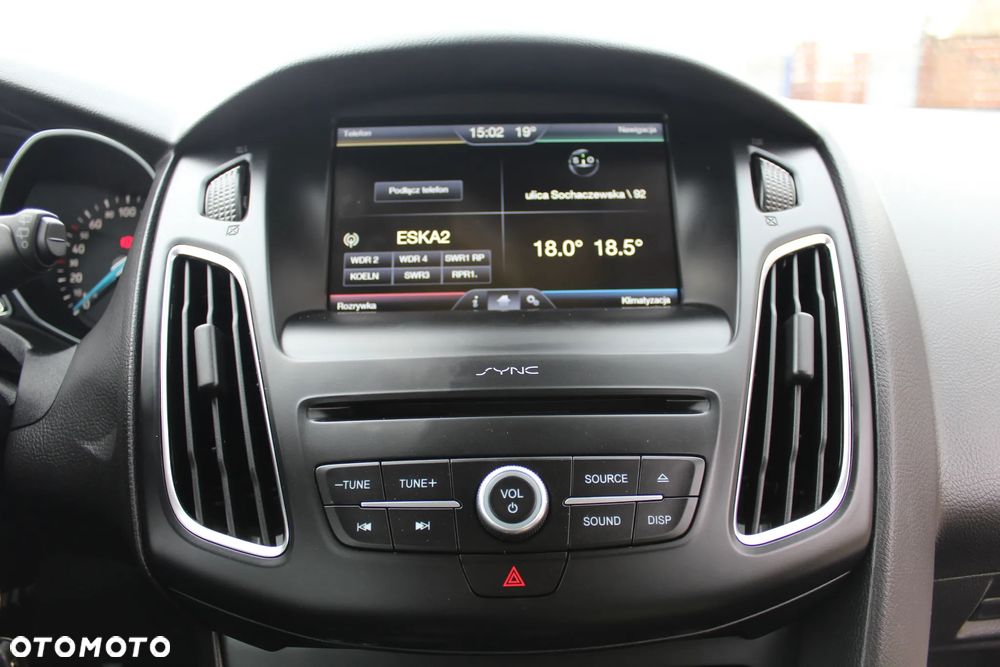 Ford Focus 1.0 EcoBoost Titanium - 23