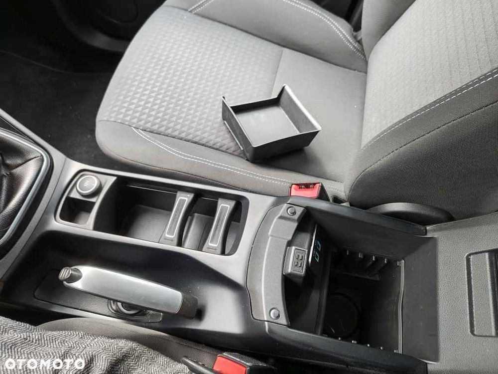 Ford C-MAX - 16