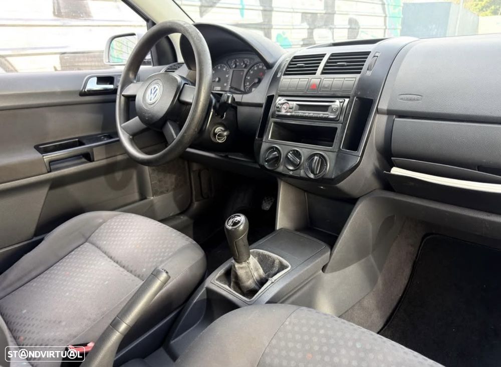 VW Polo ver-1-2-confortline - 9