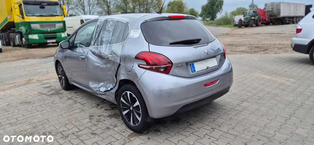 Peugeot 208 1.2 PureTech Access - 4
