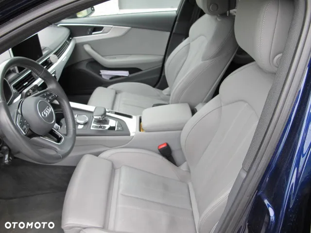 Audi A4 45 TFSI quattro S tronic S line - 11