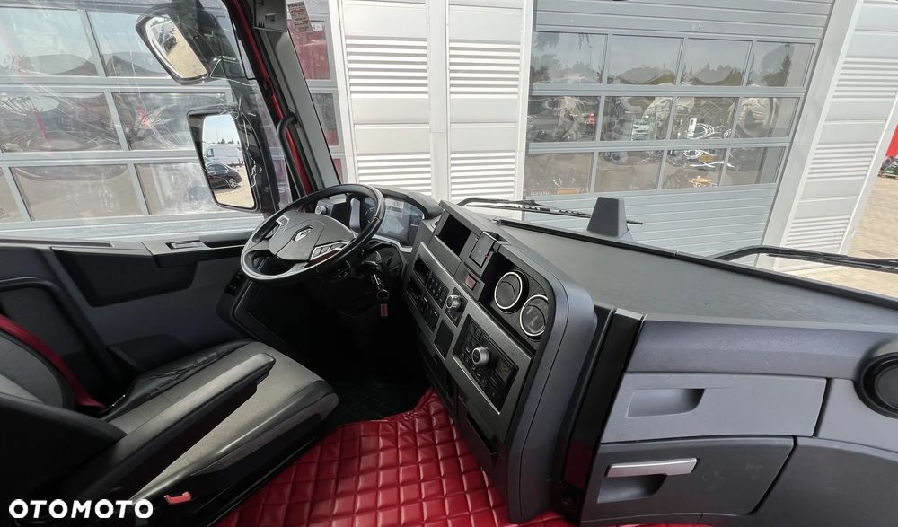 Renault T480 STANDARD - 11