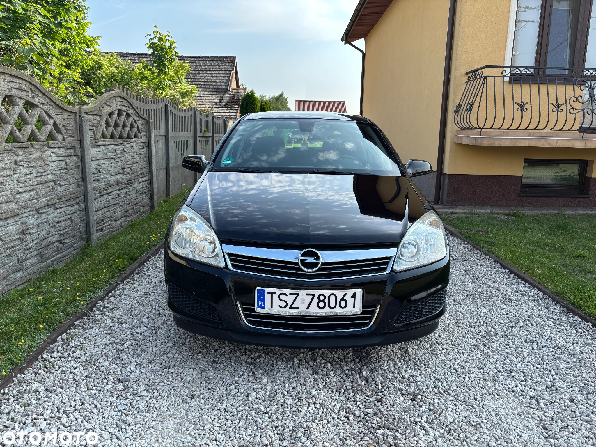 Opel Astra 1.4 - 4