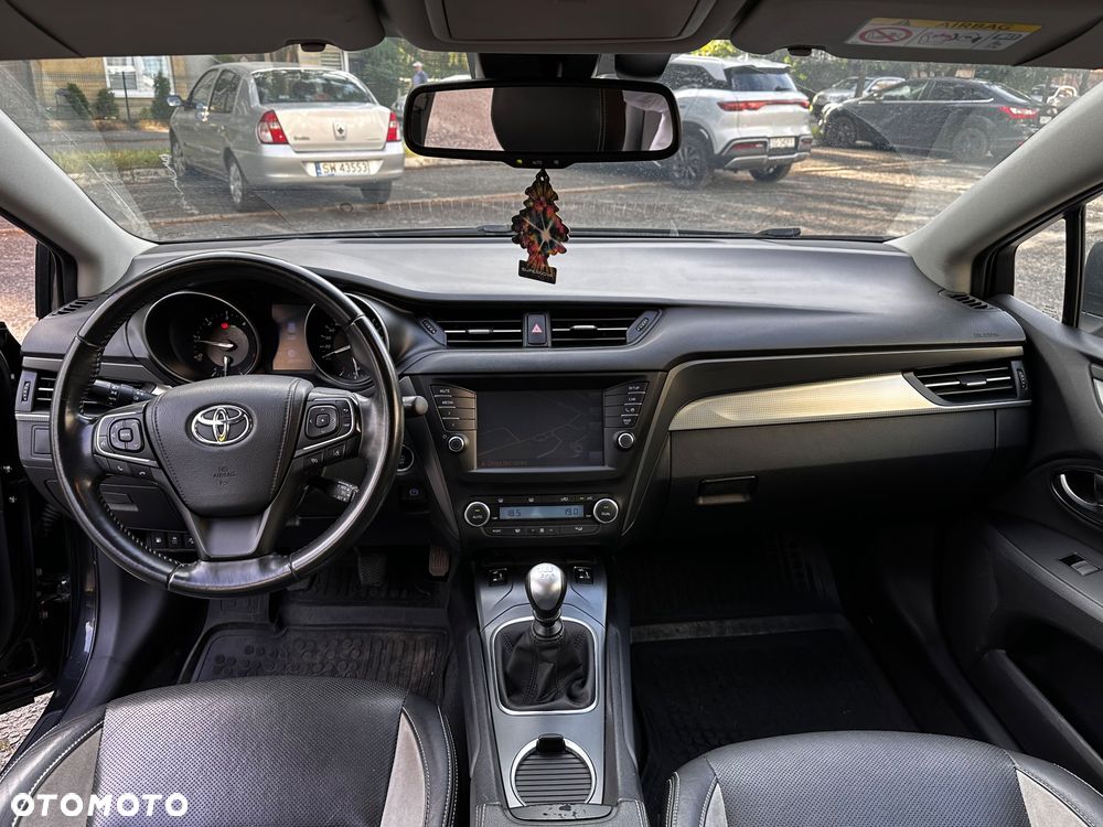 Toyota Avensis 2.0 D-4D Active Business - 16