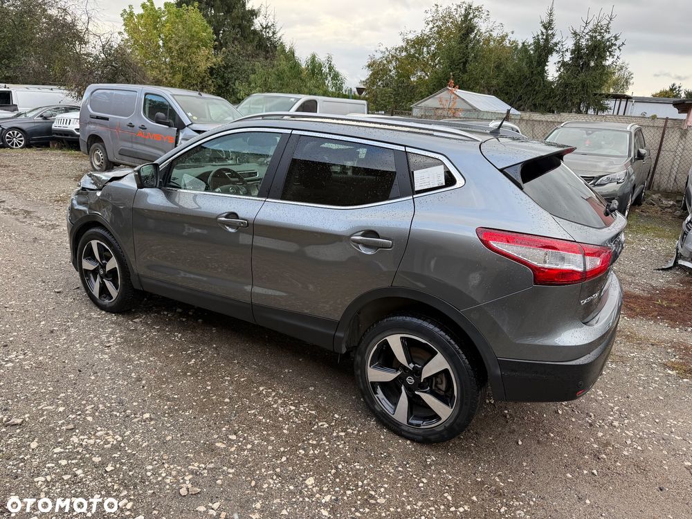 Nissan Qashqai - 8