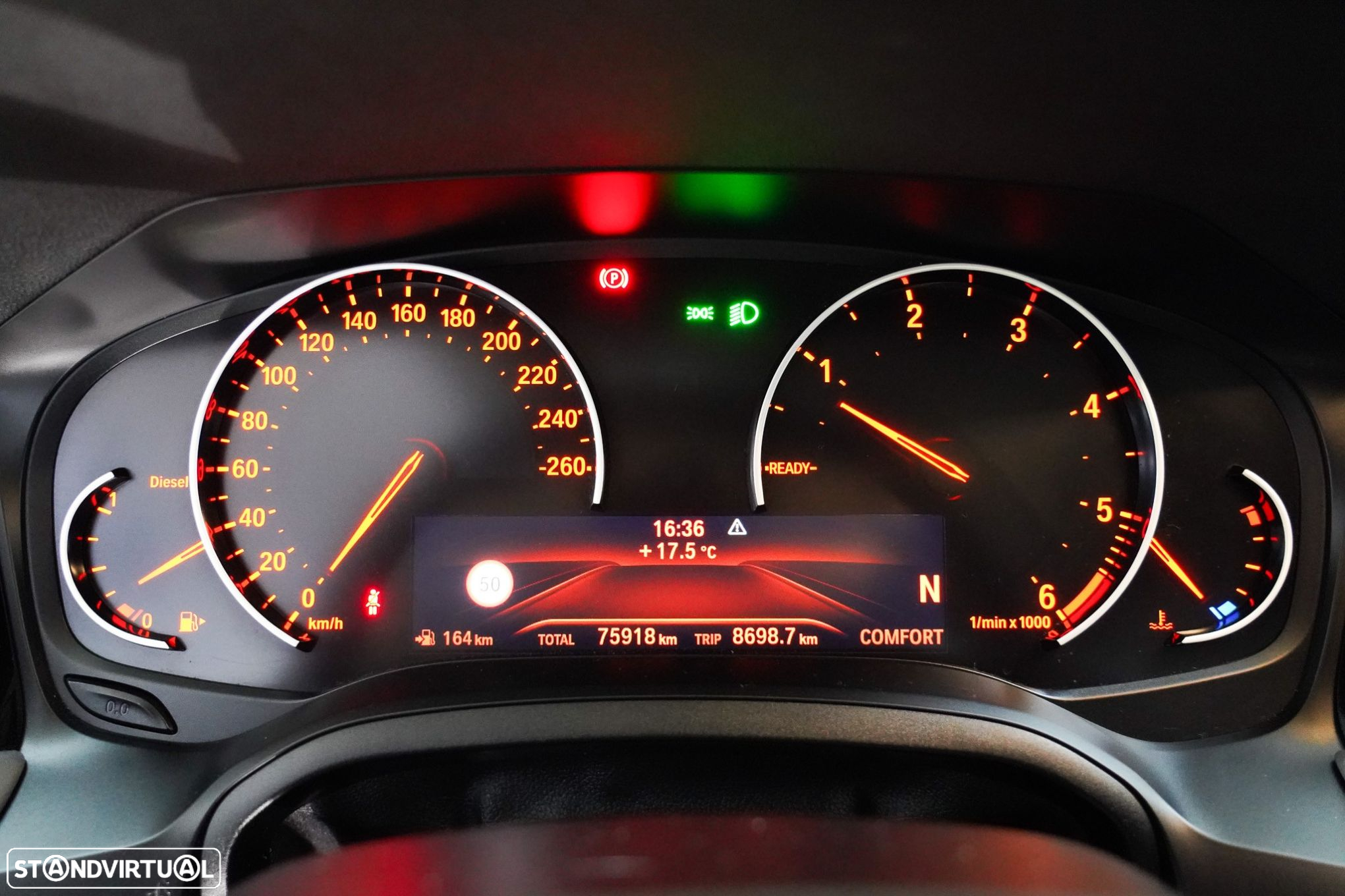 BMW 318 d Touring - 10