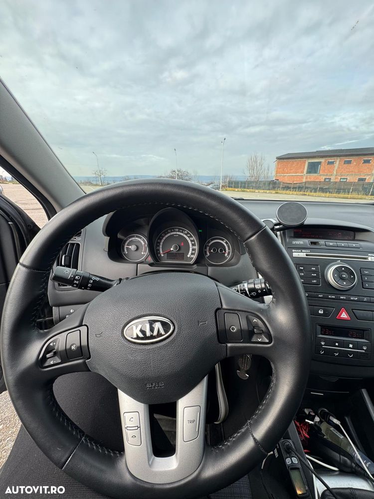 Kia Ceed Cee'd 1.6 DSL CITY - 9