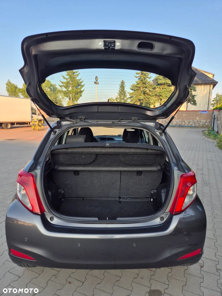 Toyota Yaris 1.33 Premium - 5