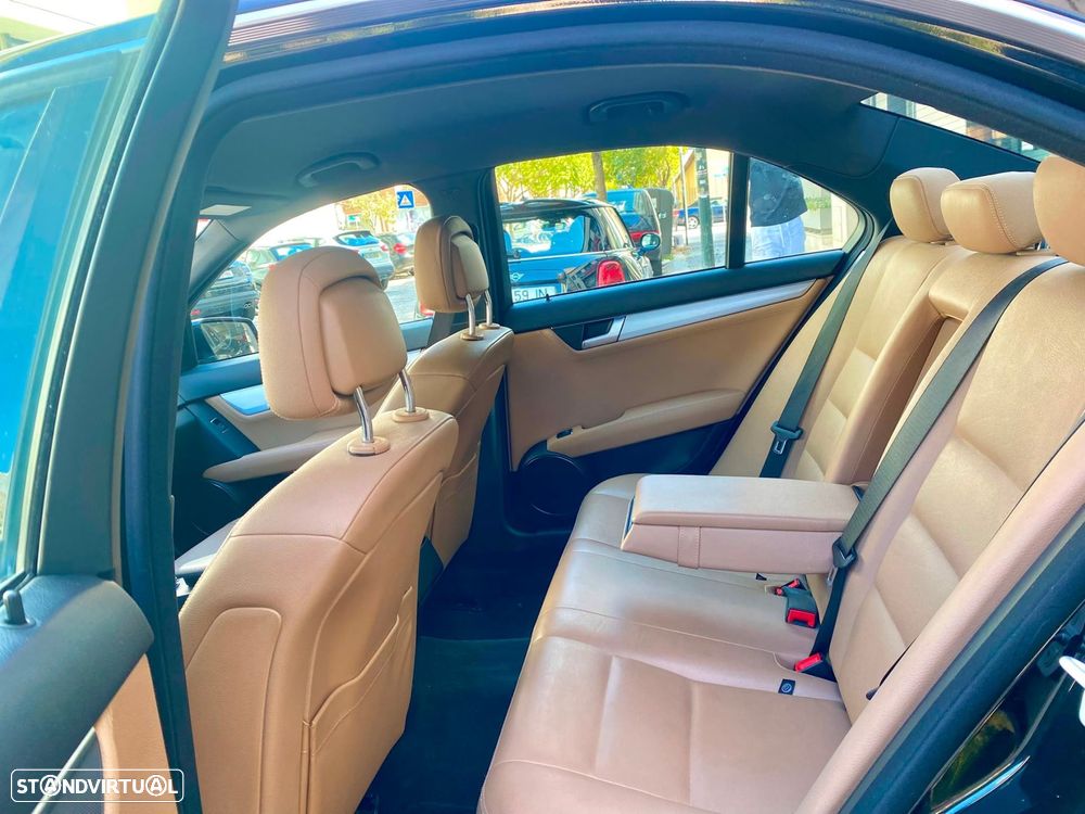 Mercedes-Benz C 250 CDi Avantgarde BlueEfficiency - 23