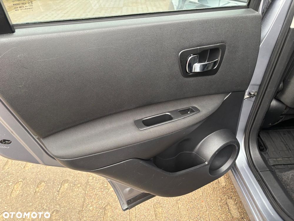 Nissan Qashqai 2.0 CVT acenta - 17