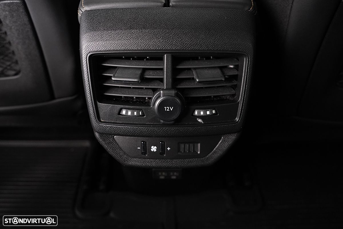 Peugeot 5008 1.2 PureTech GT EAT8 - 24