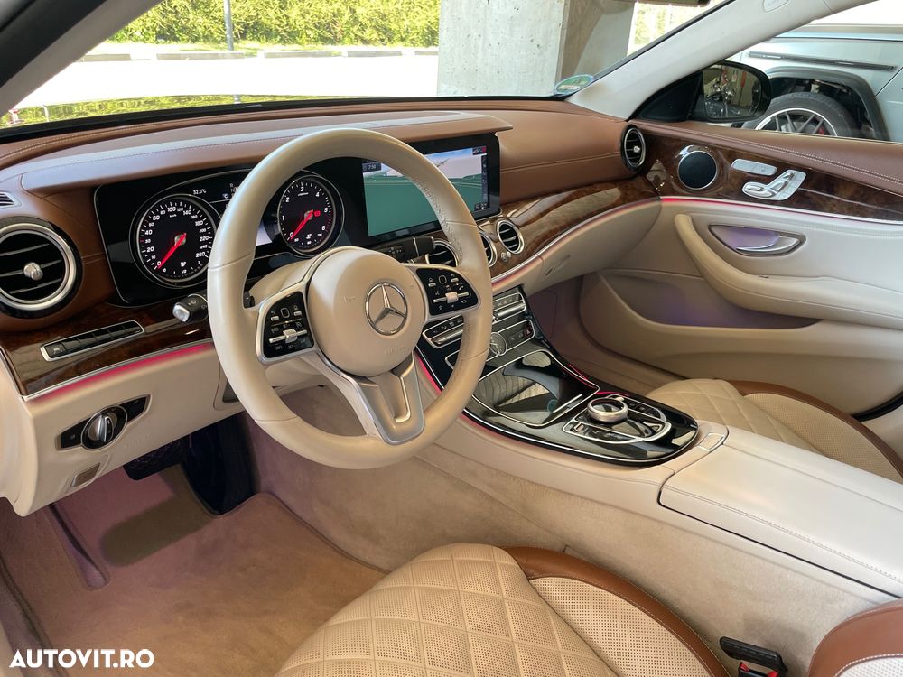 Mercedes-Benz E - 1