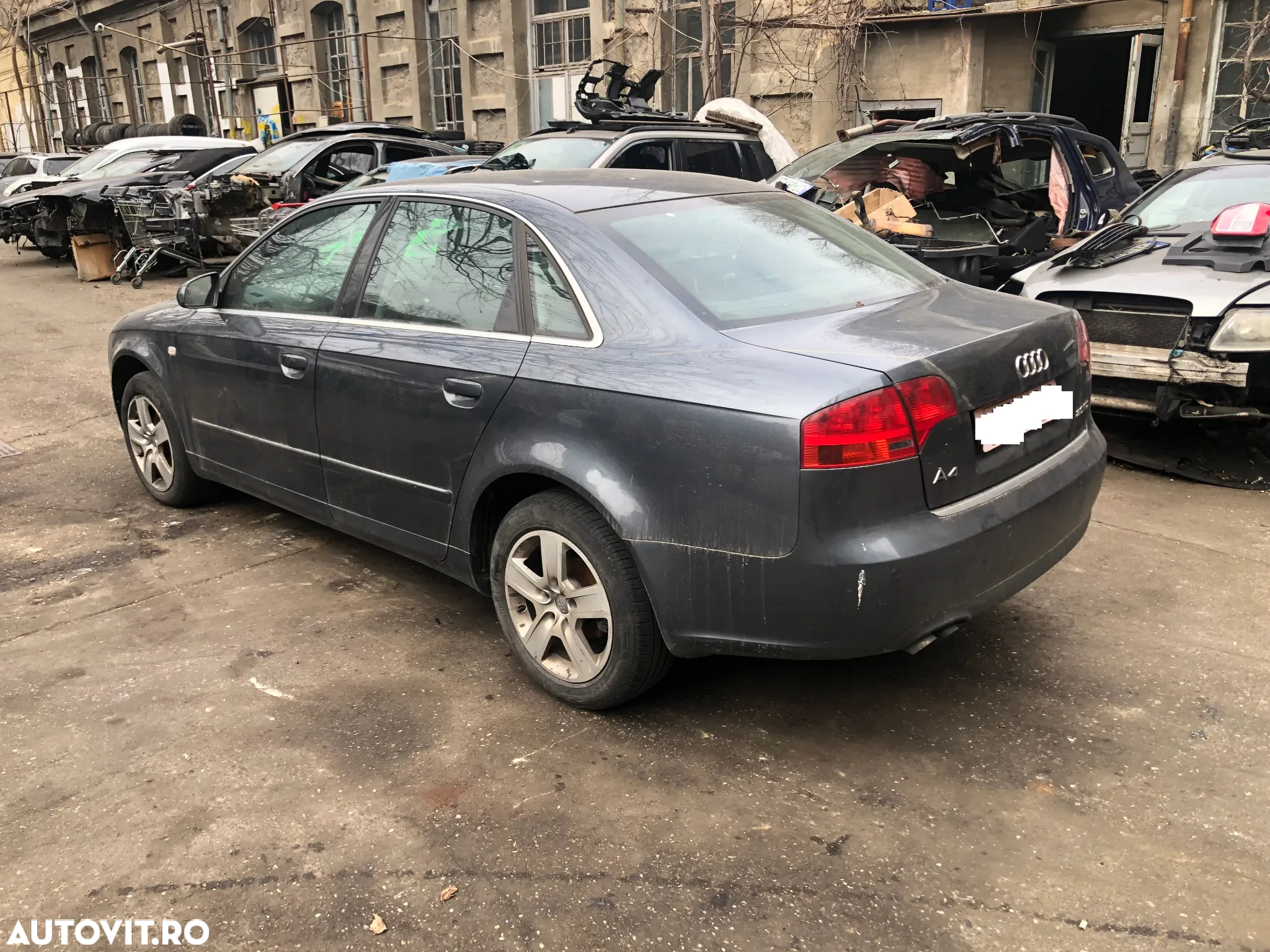 Dezmembrez Audi A4 B7 sedan gri 2.0 BLB 2006 - 6