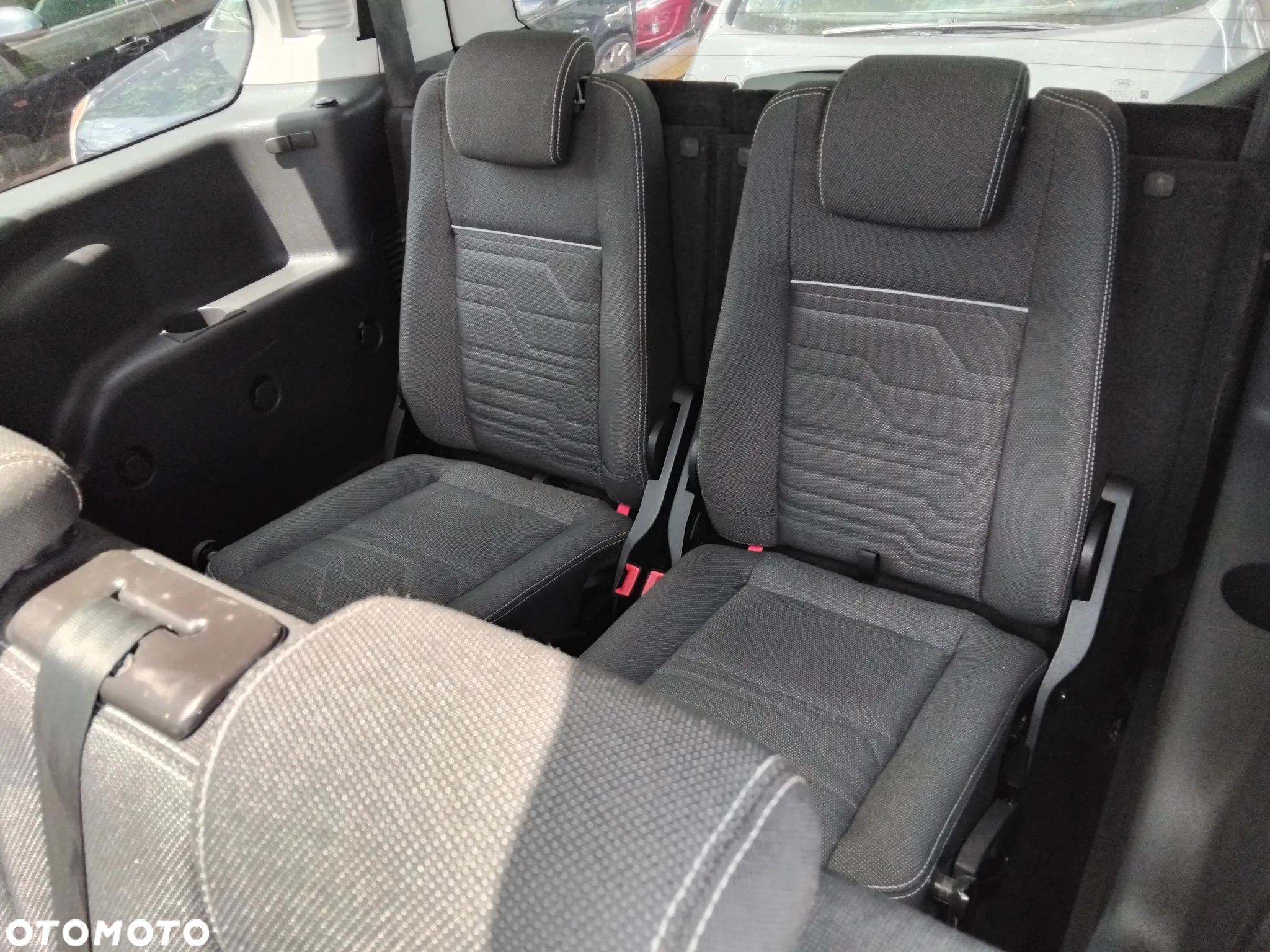 Ford Tourneo Connect 1.5 TDCi Start-Stop Titanium - 10