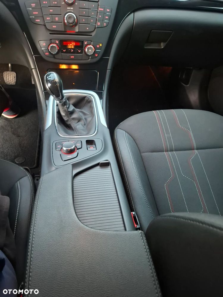Opel Insignia 2.0 CDTI Cosmo - 14