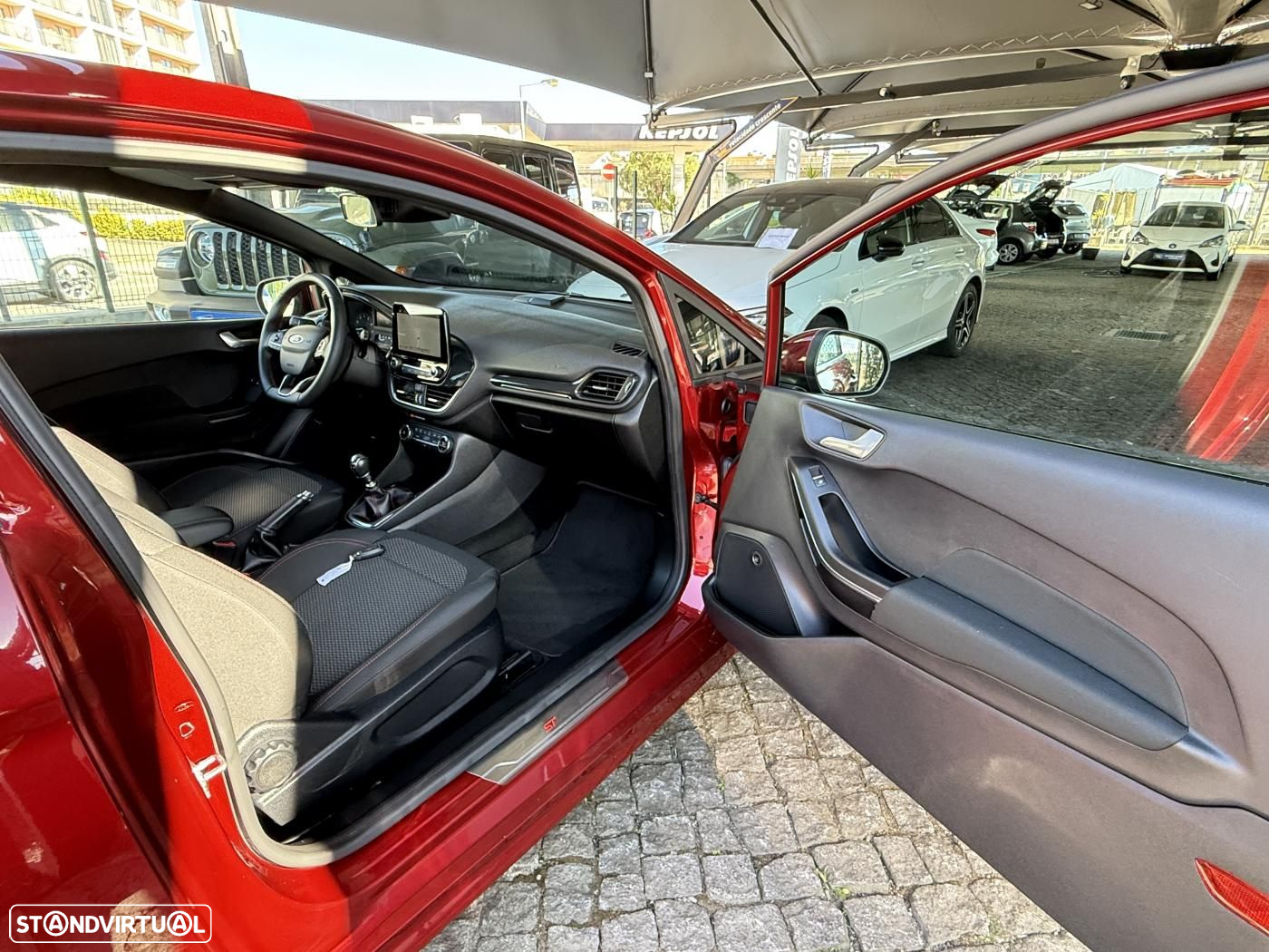 Ford Fiesta 1.0 EcoBoost ST-Line - 36