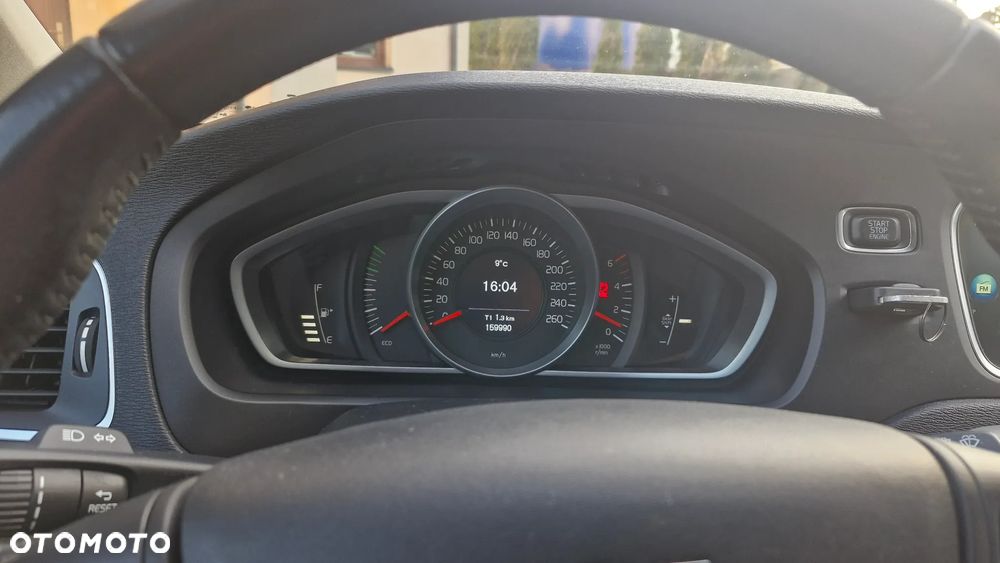 Volvo V40 D2 Momentum - 8