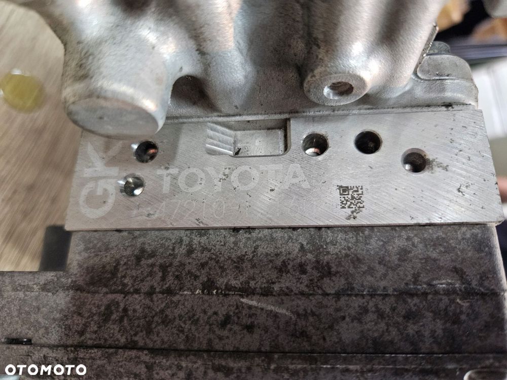 toyota auris ii 13-17 1.8 hybrid pompa abs 47210-12160 gk - 4
