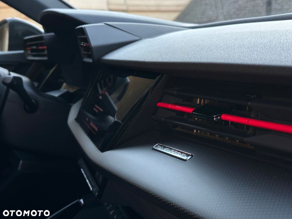 Audi RS3 Limousine TFSI Quattro S tronic - 21