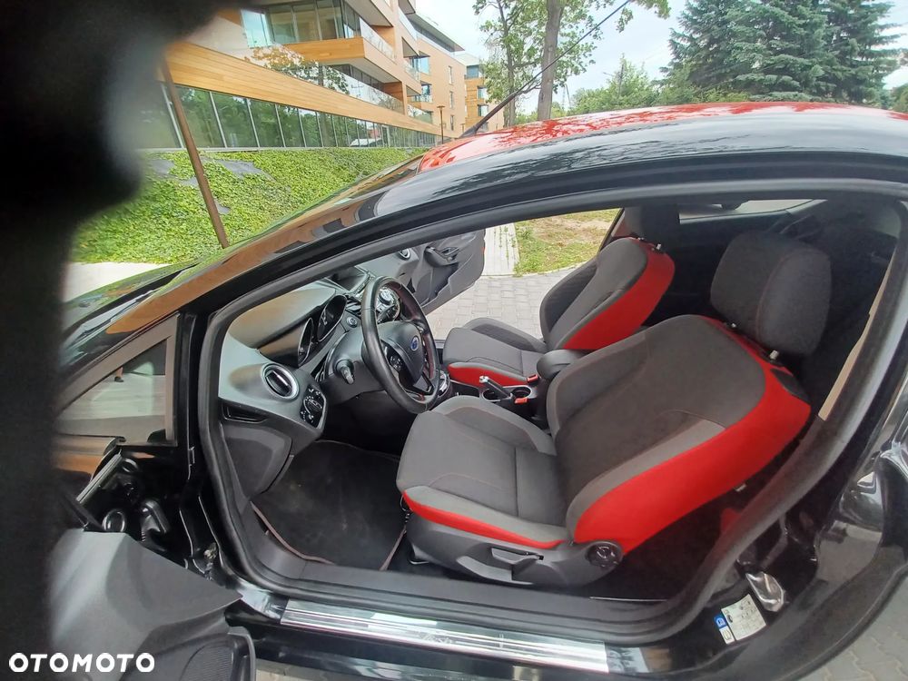 Ford Fiesta - 20