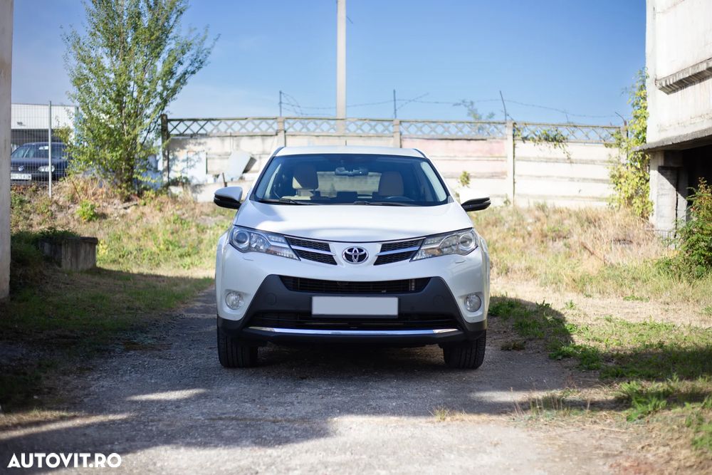 Toyota RAV4 - 3
