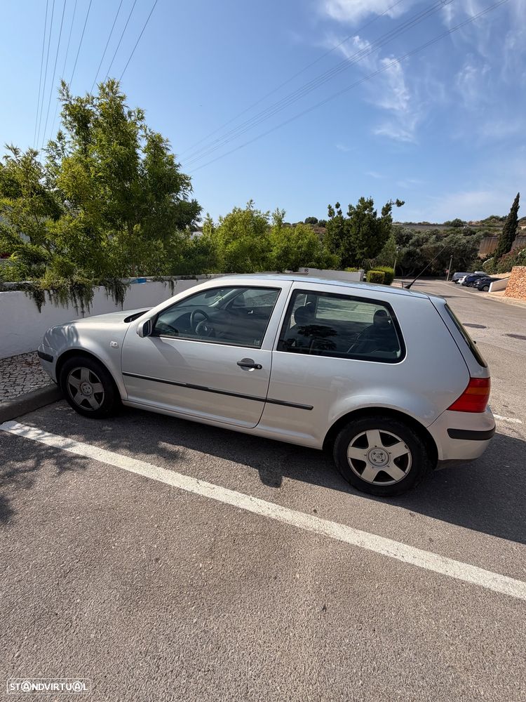 VW Golf - 3