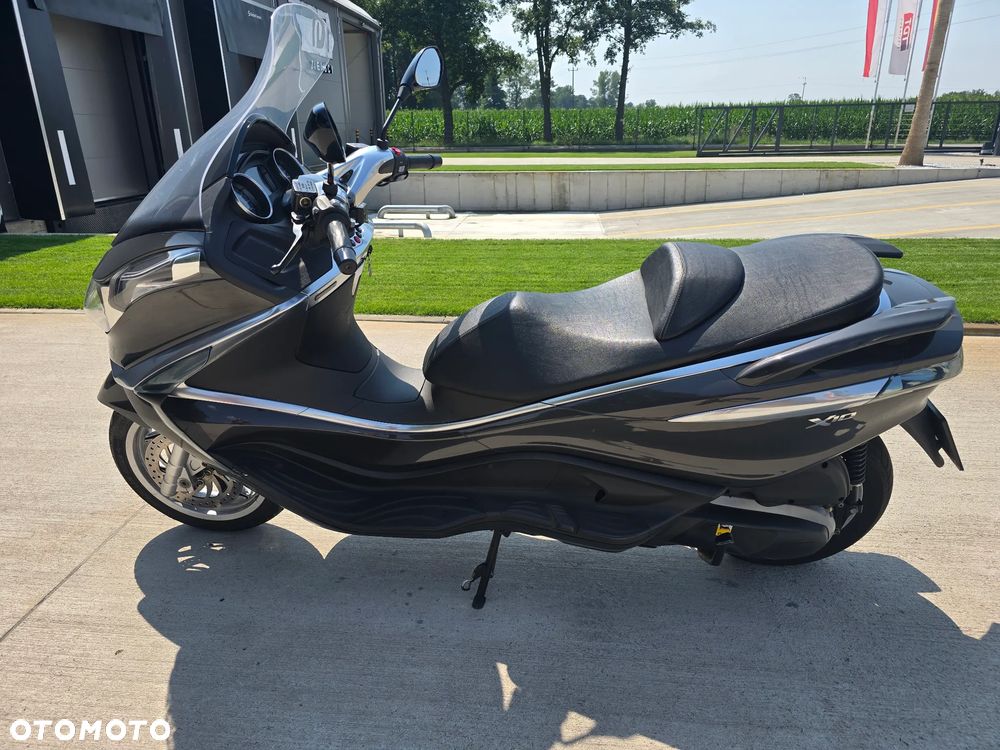 Piaggio X10 - 2