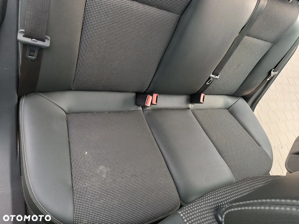 Opel Astra 1.7 CDTI DPF Edition - 25