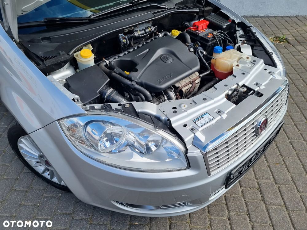 Fiat Linea 1.4 T-Jet 16V Active - 26