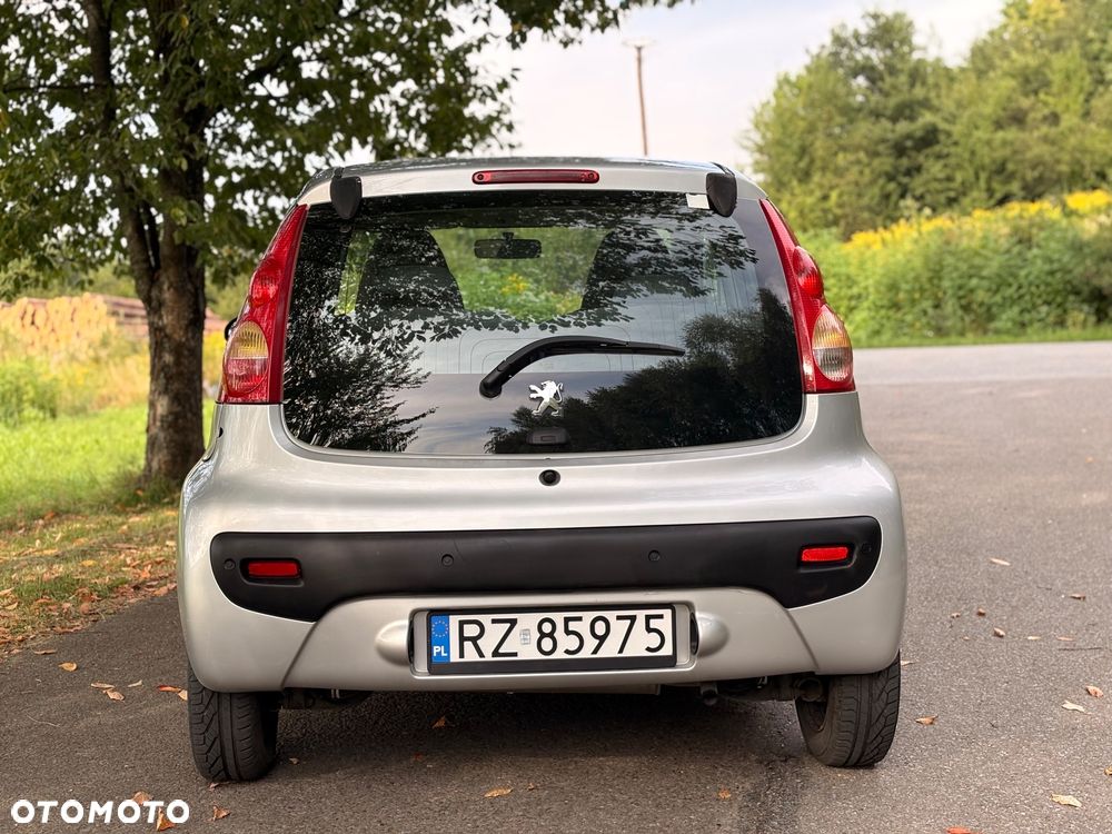 Peugeot 107 1.0 Trendy - 10