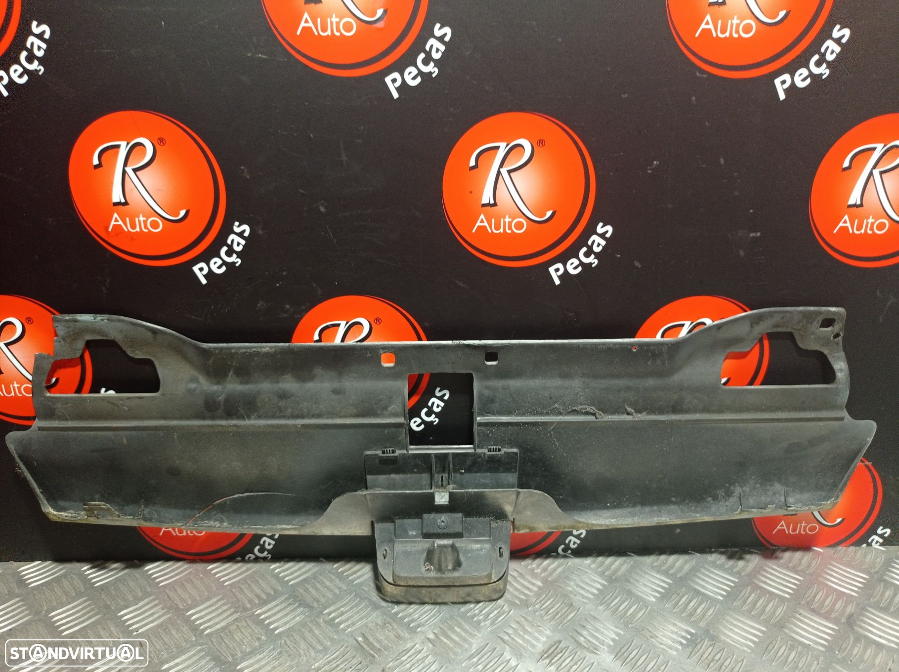 Grelha Frontal Peugeot 406 (8B) - 2