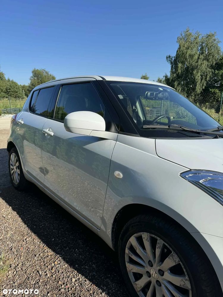 Suzuki Swift - 5