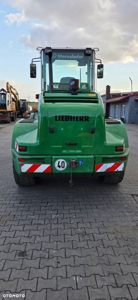 Liebherr <<Liebherr L514, 2012 rok, nowa łyżka ,szybkozłącze, historia serwisowa!>> - 4