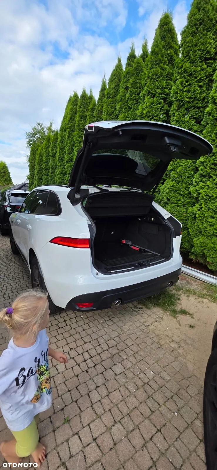 Jaguar F-Pace 2.0 i4D AWD R-Sport - 23