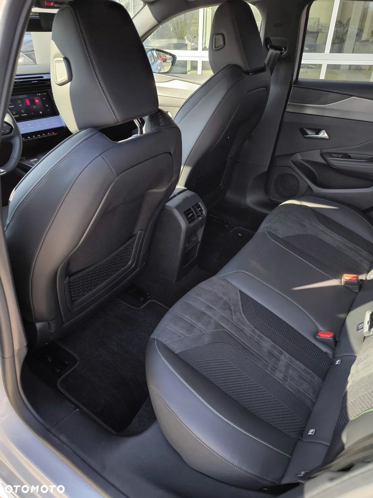 Peugeot 308 1.2 PureTech GT S&S EAT8 - 25