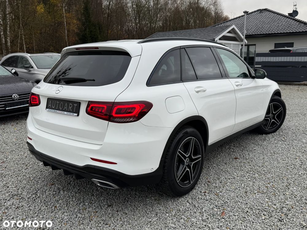 Mercedes-Benz GLC 200 d 4Matic 9G-TRONIC AMG Line - 16