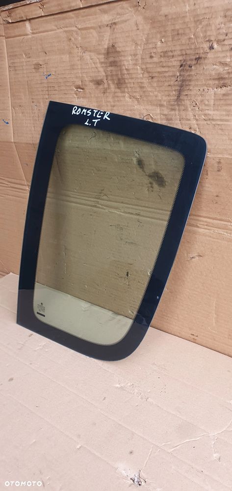 Szyba lewy tył tylna lewa karoseryjna Skoda Roomster AS2 11r - 2