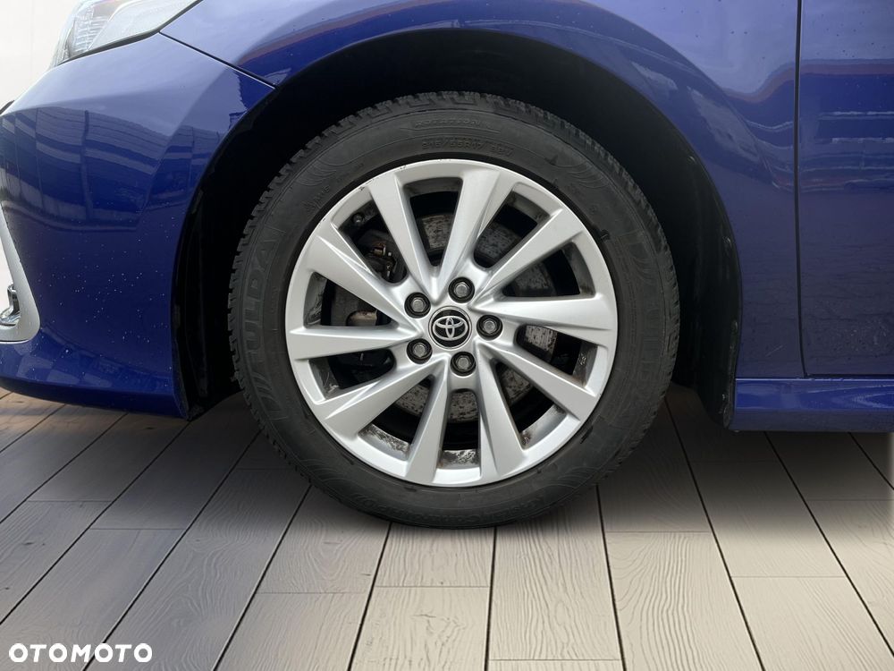 Toyota Camry 2.5 Hybrid Comfort CVT - 19