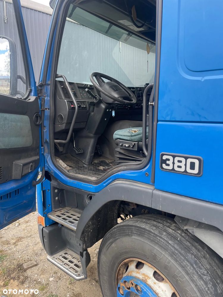 Volvo FM12 - 11