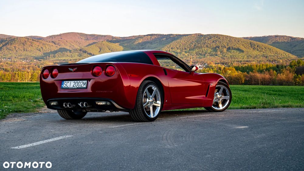 Chevrolet Corvette - 1