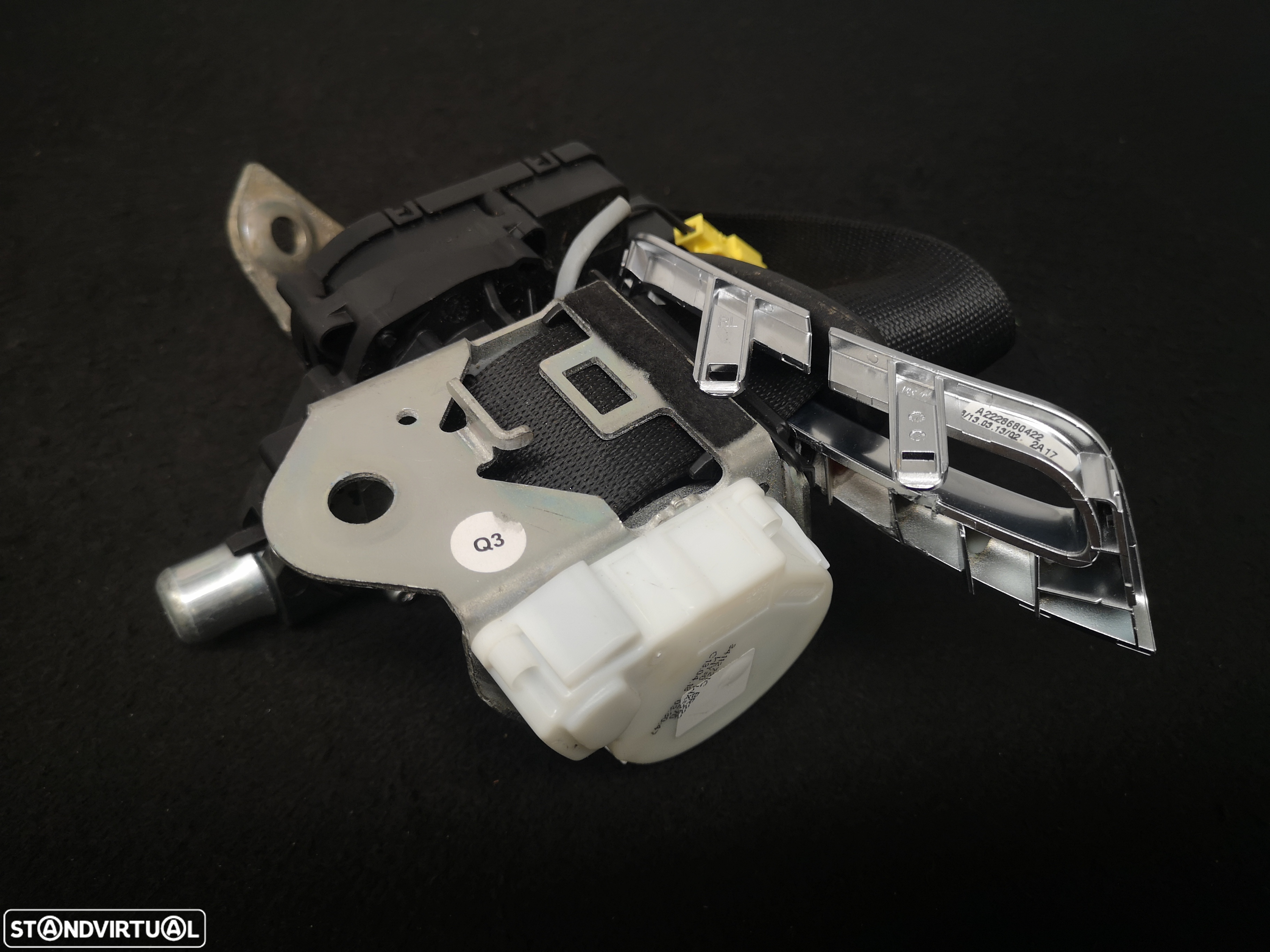 Cinto de Segurança traseira direita  Mercedes w222 class S 2013+ - 2