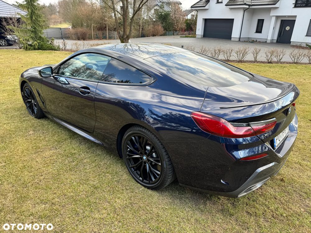 BMW Seria 8 - 11