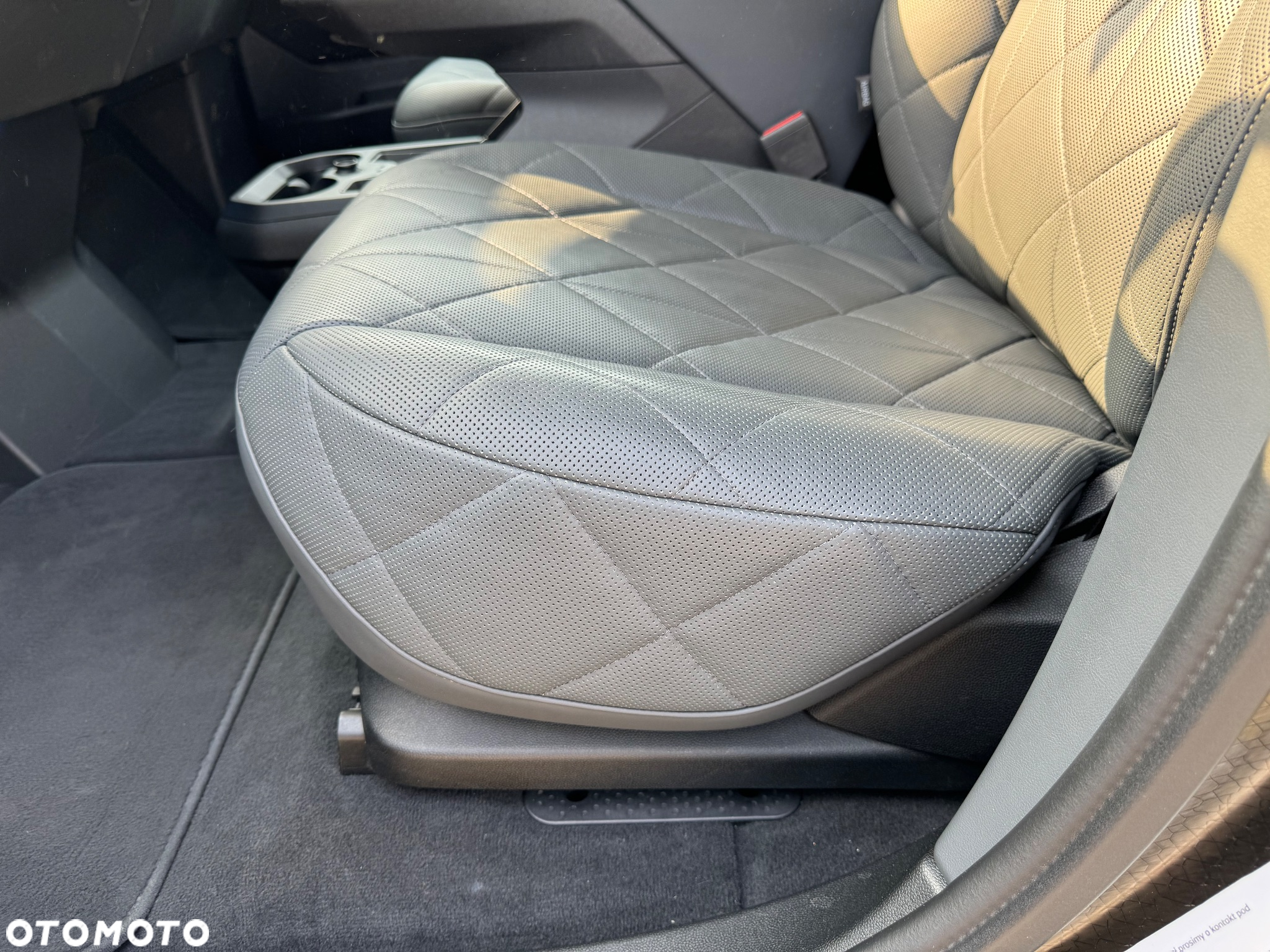 BMW iX xDrive40 76.6kWh Signature - 30