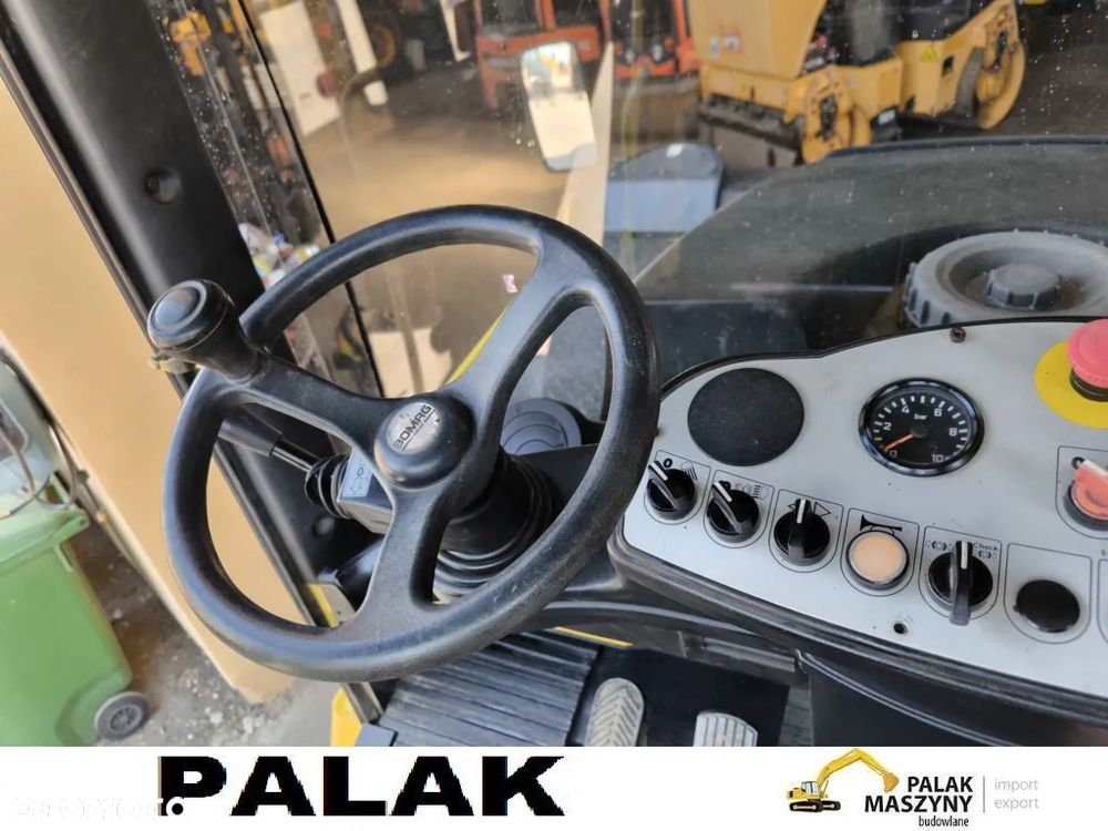 Bomag Walec drogowy   BOMAG  BW 24 RH  GUMA-GUMA , 2009  rok - 17