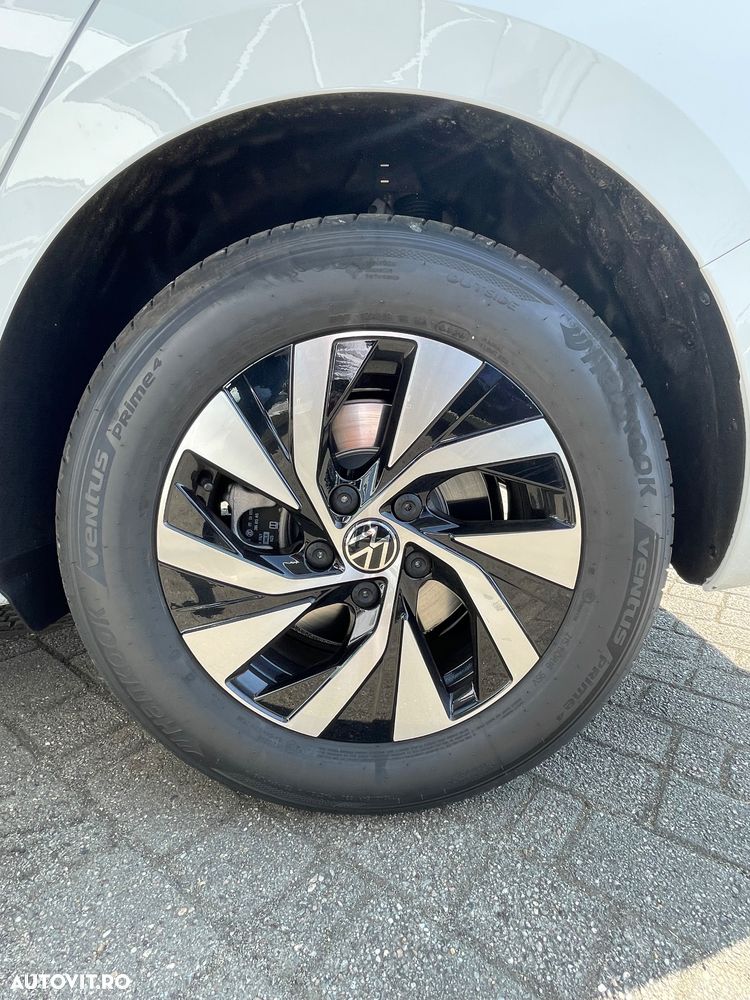 Volkswagen Passat 1.5 eTSI DSG MHEV Base - 12