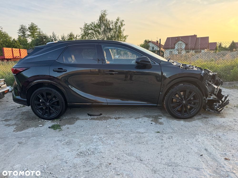 Lexus RX 500h F Sport Edition - 7