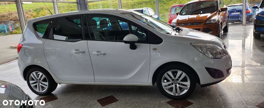 Opel Meriva - 13